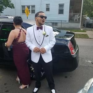 Meet your Posher, Jose